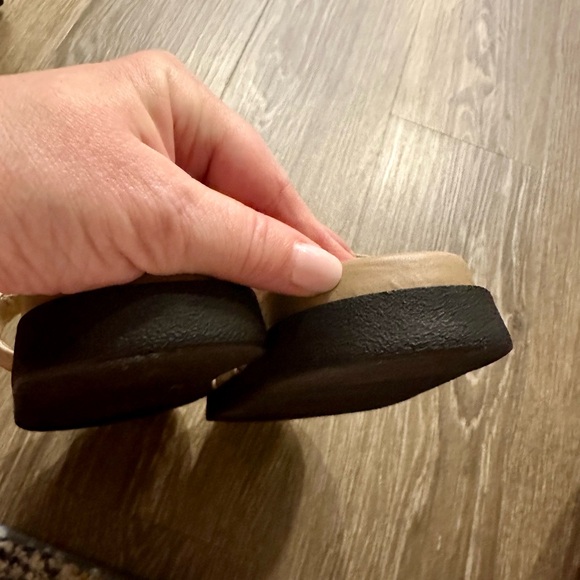 Steve Madden Mayven Slide Sandal - Picture 7 of 8